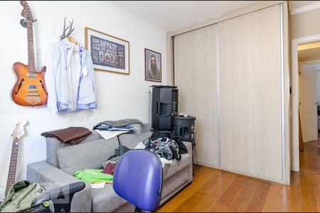 Apartamento à venda com 220m², 4 quartos e 3 vagasQuarto 3