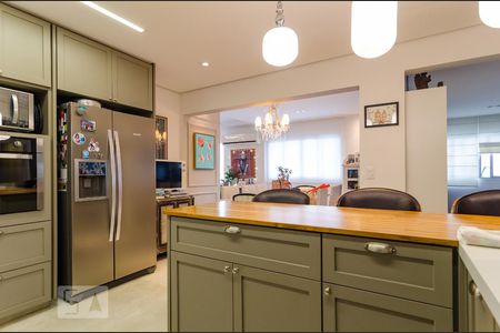 Apartamento à venda com 220m², 4 quartos e 3 vagasCozinha