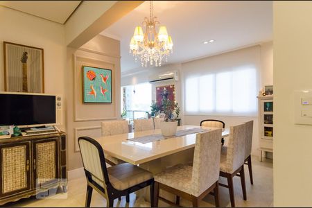 Apartamento à venda com 220m², 4 quartos e 3 vagasSala de Jantar