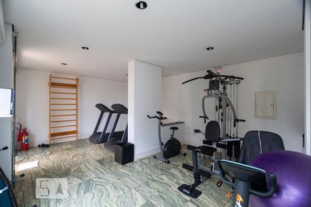 Apartamento à venda com 220m², 4 quartos e 3 vagasAcademia