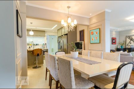 Apartamento à venda com 220m², 4 quartos e 3 vagasSala de Jantar