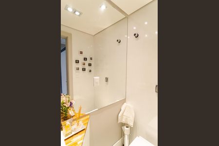 Apartamento à venda com 220m², 4 quartos e 3 vagasLavabo