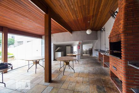 Apartamento à venda com 220m², 4 quartos e 3 vagasChurrasqueira