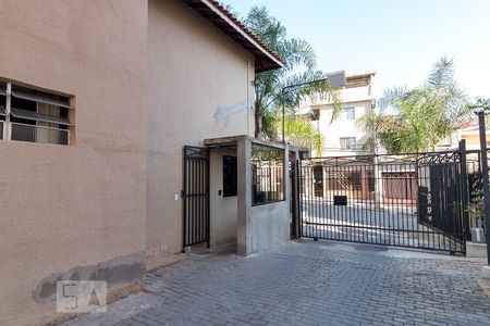 Apartamento à venda com 64m², 2 quartos e 1 vagaPortaria