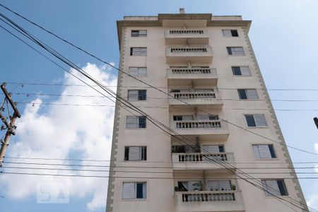 Apartamento para alugar com 64m², 2 quartos e 1 vaga Apartamento para alugar com 64m², 2 quartos e 1 vagaFachada