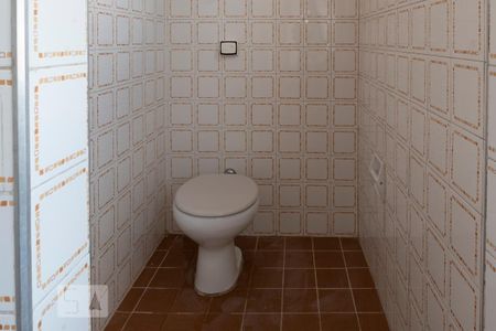 Apartamento para alugar com 64m², 2 quartos e 1 vaga Apartamento para alugar com 64m², 2 quartos e 1 vagaBanheiro de Serviço
