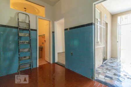 Casa à venda com 120m², 1 quarto e sem vaga Casa à venda com 120m², 1 quarto e sem vagaCozinha