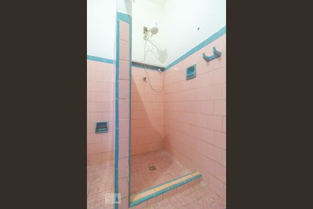 Casa à venda com 120m², 1 quarto e sem vaga Casa à venda com 120m², 1 quarto e sem vagaBanheiro