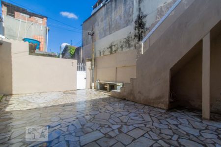 Casa à venda com 120m², 1 quarto e sem vaga Casa à venda com 120m², 1 quarto e sem vagaQuintal