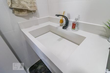 Apartamento à venda com 68m², 2 quartos e 1 vagaDetalhe do Banheiro da Suíte