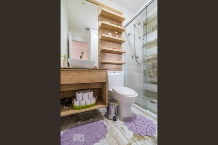 Apartamento à venda com 68m², 2 quartos e 1 vagaBanheiro Social