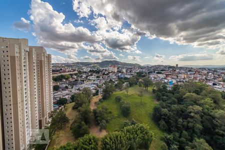 Vista da Varanda da Sala de apartamento para alugar com 2 quartos, 68m² em Jardim Tupanci, Barueri
