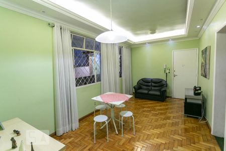 Sala de apartamento para alugar com 3 quartos, 95m² em Cruzeiro, Belo Horizonte