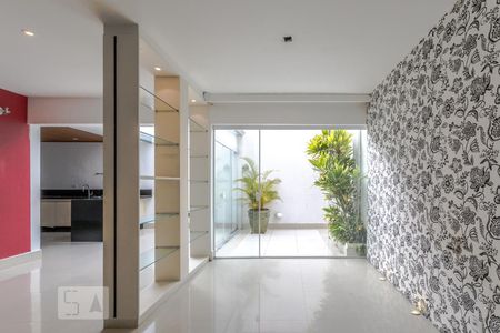 Sala 2 de casa para alugar com 5 quartos, 320m² em Vila Oliveira, Mogi das Cruzes