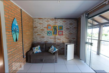 Sala/Cozinha de apartamento para alugar com 2 quartos, 60m² em São João do Rio Vermelho, Florianópolis