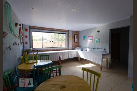 Apartamento para alugar com 60m², 2 quartos e 1 vagaÁrea comum - Salão de festas