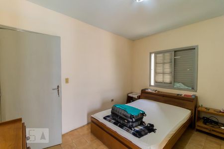 Quarto 2 de casa para alugar com 5 quartos, 300m² em Vila Buenos Aires, São Paulo