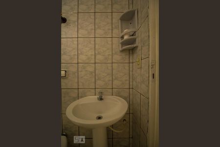 Banheiro de casa à venda com 1 quarto, 320m² em Parque Peruche, São Paulo