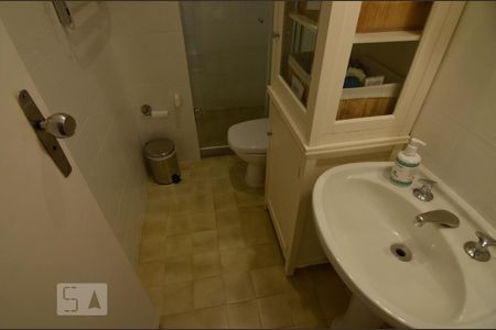 Apartamento para alugar com 68m², 1 quarto e 1 vaga Apartamento para alugar com 68m², 1 quarto e 1 vagaBanheiro