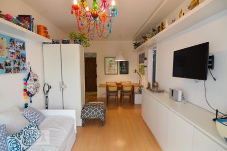 Apartamento para alugar com 68m², 1 quarto e 1 vaga Apartamento para alugar com 68m², 1 quarto e 1 vagaSala
