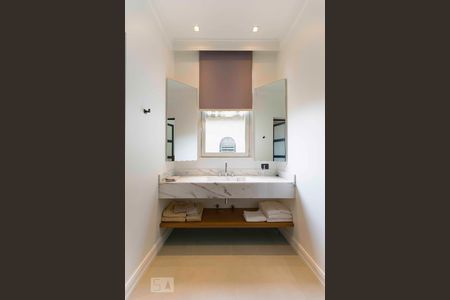 Apartamento à venda com 121m², 1 quarto e sem vagaBanheiro da Suíte