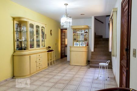 Sala de casa à venda com 3 quartos, 143m² em Vila Maria Baixa, São Paulo