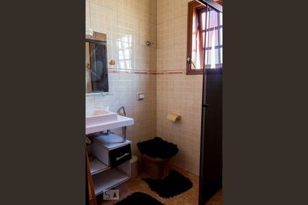 Casa à venda com 143m², 3 quartos e 2 vagasBanheiro Suíte