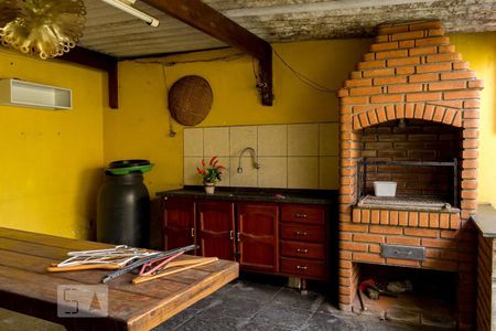 Casa à venda com 143m², 3 quartos e 2 vagasEspaço Gourmet