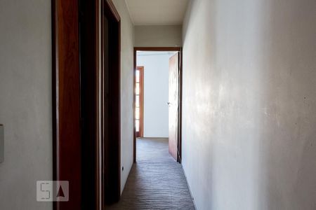 Corredor de casa à venda com 3 quartos, 143m² em Vila Maria Baixa, São Paulo
