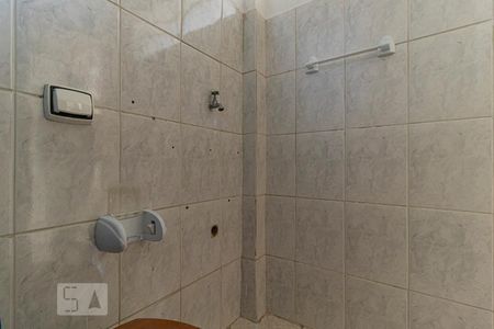 Banheiro de kitnet/studio à venda com 1 quarto, 28m² em Bela Vista, São Paulo