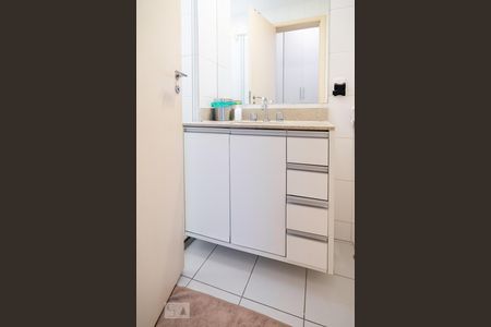 Apartamento para alugar com 98m², 3 quartos e 2 vagasBanheiro Quarto 3 - Suíte