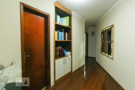 Casa à venda com 400m², 4 quartos e 4 vagasCorredor
