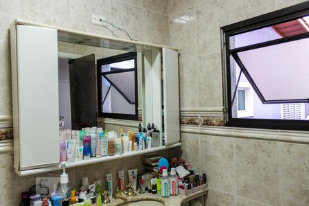 Casa à venda com 450m², 4 quartos e 6 vagasQuarto 3 - Suíte