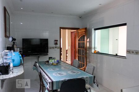 Casa à venda com 450m², 4 quartos e 6 vagasCozinha