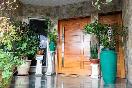 Casa à venda com 450m², 4 quartos e 6 vagasEntrada