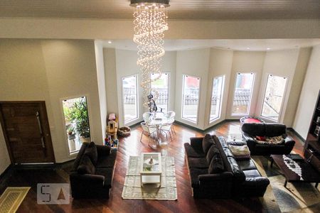 Casa à venda com 450m², 4 quartos e 6 vagasSala