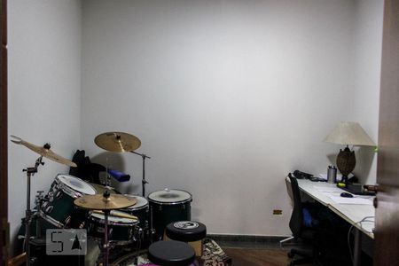 Casa à venda com 450m², 4 quartos e 6 vagasQuarto 1