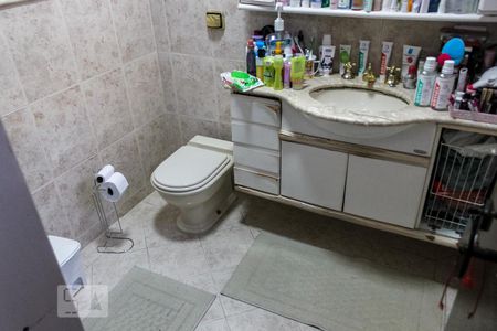 Casa à venda com 450m², 4 quartos e 6 vagasQuarto 3 - Suíte