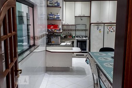 Casa à venda com 450m², 4 quartos e 6 vagasCozinha