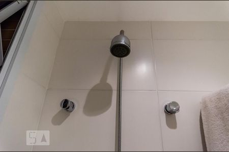 Apartamento para alugar com 67m², 2 quartos e 1 vagaChuveiro