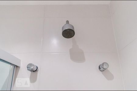 Apartamento para alugar com 67m², 2 quartos e 1 vagaChuveiro