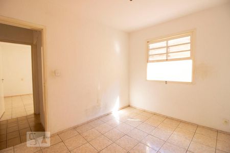 Casa para alugar com 150m², 3 quartos e 2 vagasQuarto 2