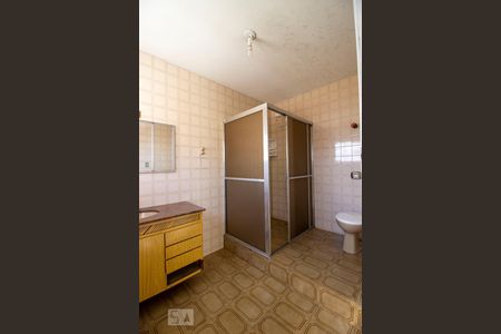 Casa para alugar com 150m², 3 quartos e 2 vagasBanheiro da Suíte