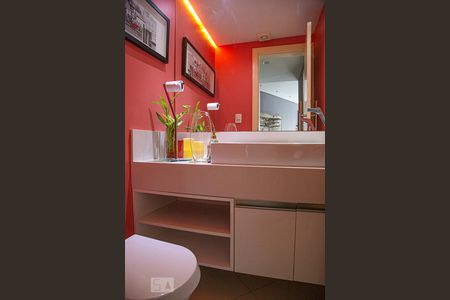 Apartamento à venda com 82m², 1 quarto e sem vagaLavabo