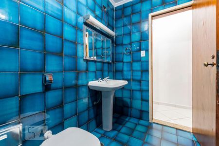 Banheiro 1 de casa para alugar com 3 quartos, 200m² em Jardim Previdência, São Paulo