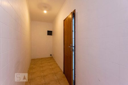 Casa à venda com 200m², 3 quartos e 3 vagasFundos