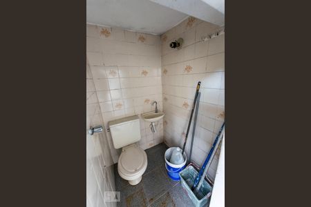 Casa à venda com 200m², 3 quartos e 3 vagasBanheiro de serviço