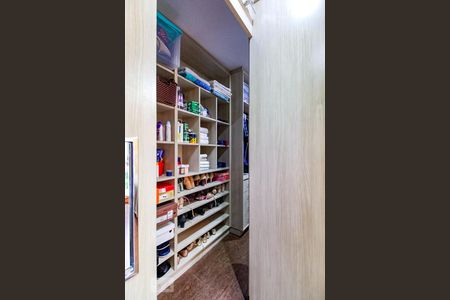 Casa à venda com 302m², 3 quartos e 4 vagasCloset da Suíte 1