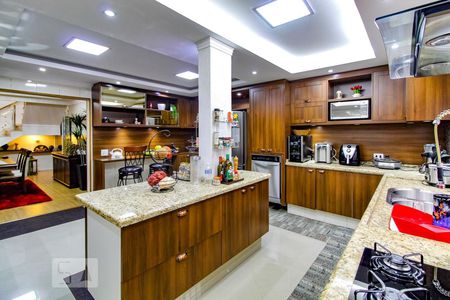 Casa à venda com 302m², 3 quartos e 4 vagasCozinha