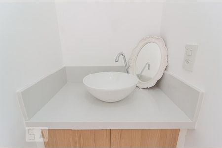 Apartamento à venda com 32m², 1 quarto e sem vagaBanheiro